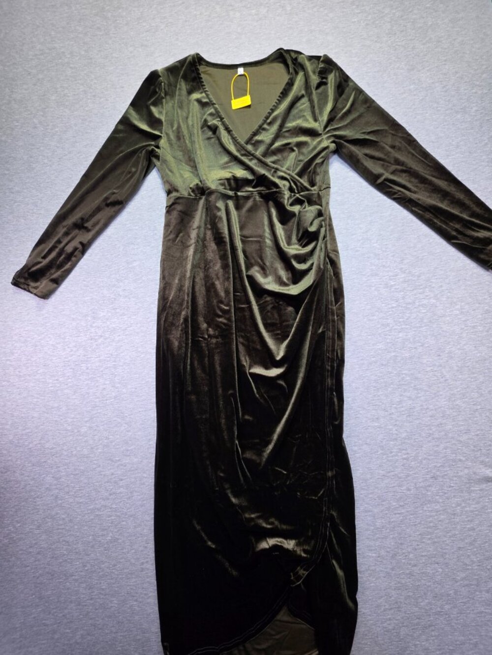 NWT AISWI Olive Green Velvet Maternity Dress V Neck Long Sleeve Wrap Size XL - Picture 5 of 8